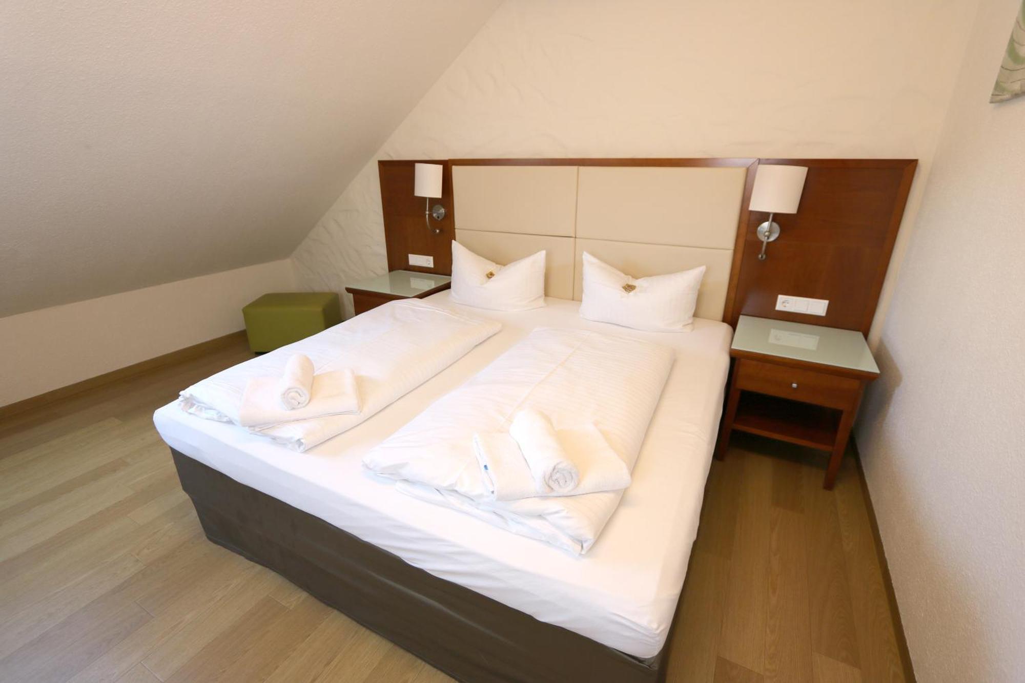Hotel Avenue Altenfurt Nuremberg Exterior photo